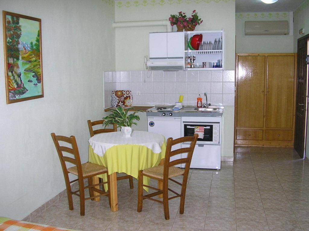 Aris Junior Studio & Apartments Νέο Κλήμα Εξωτερικό φωτογραφία